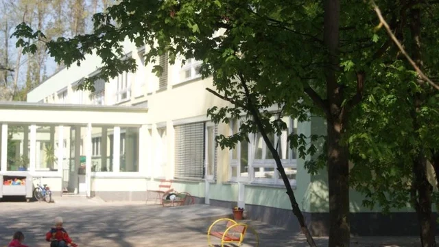 Kita Krokofant, Berlin